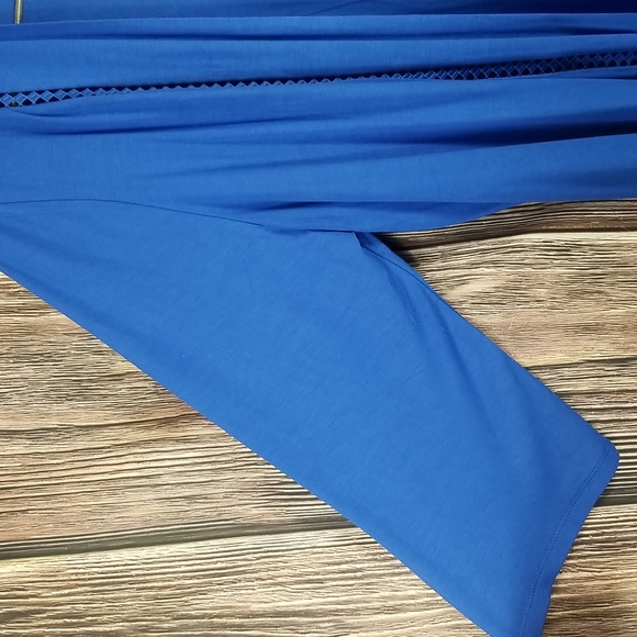 AnyWear by Catherines Lightweight Cardigan - Picture 2 of 6